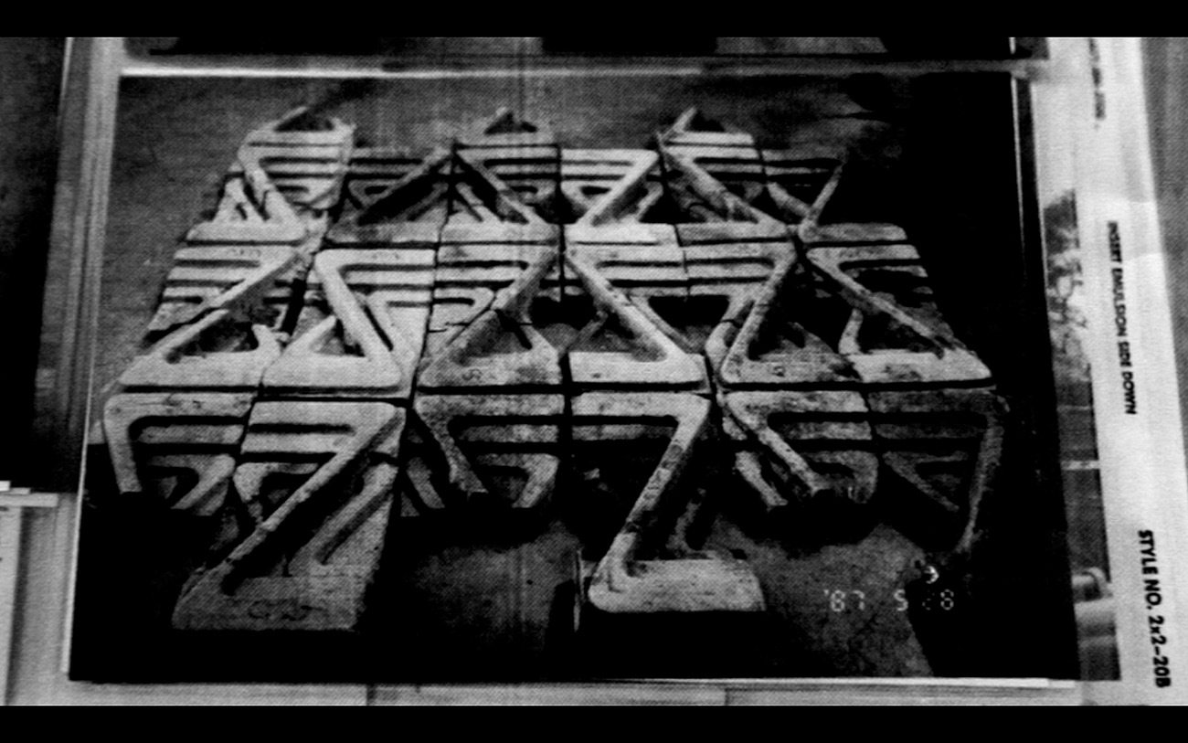 _Some kinds of Duration_, 2011. HD Video, black and white, sound, 5:05 minutes.