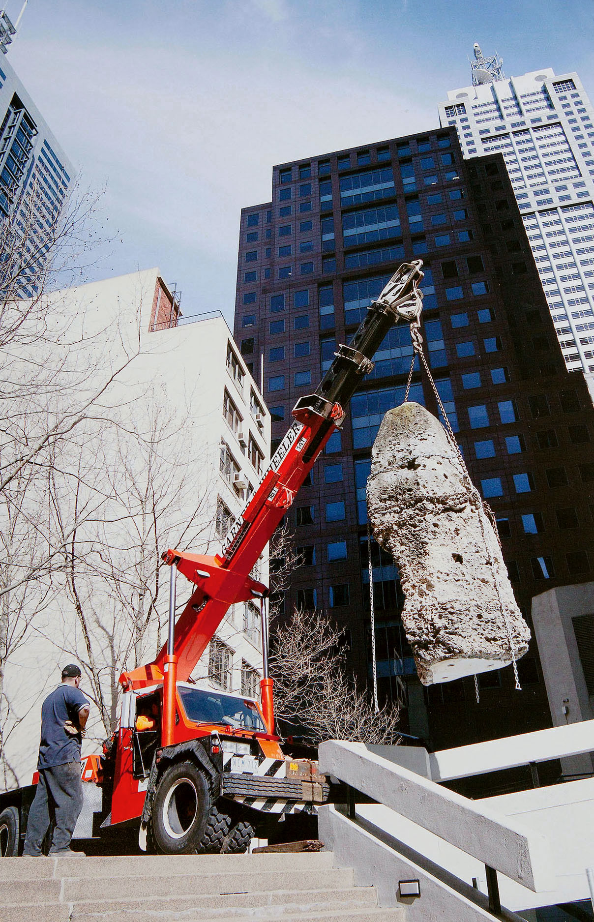 August 28, 2005. The Limestone Pinnacles at Nauru House in Melbourne, Victoria in the process of being relocated to Flinders. Photographer: Peter Glenane/Newspix. Copyright: News Corp Australia.